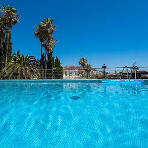 Rosa Luxury Private Large To Rent , Manilva Spain