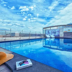 Hotel Num
