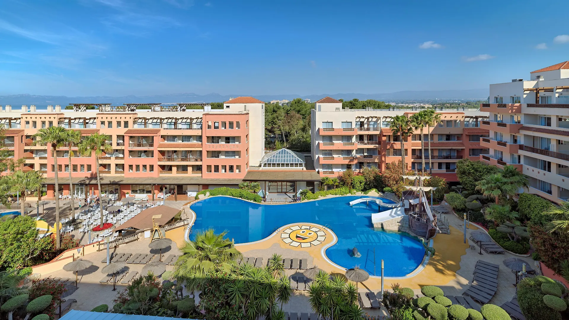H10 Mediterranean Village Salou 4*,
