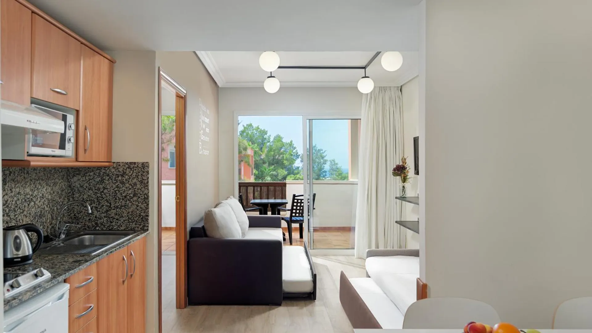 **** Hotel H10 Mediterranean Village Salou Spain