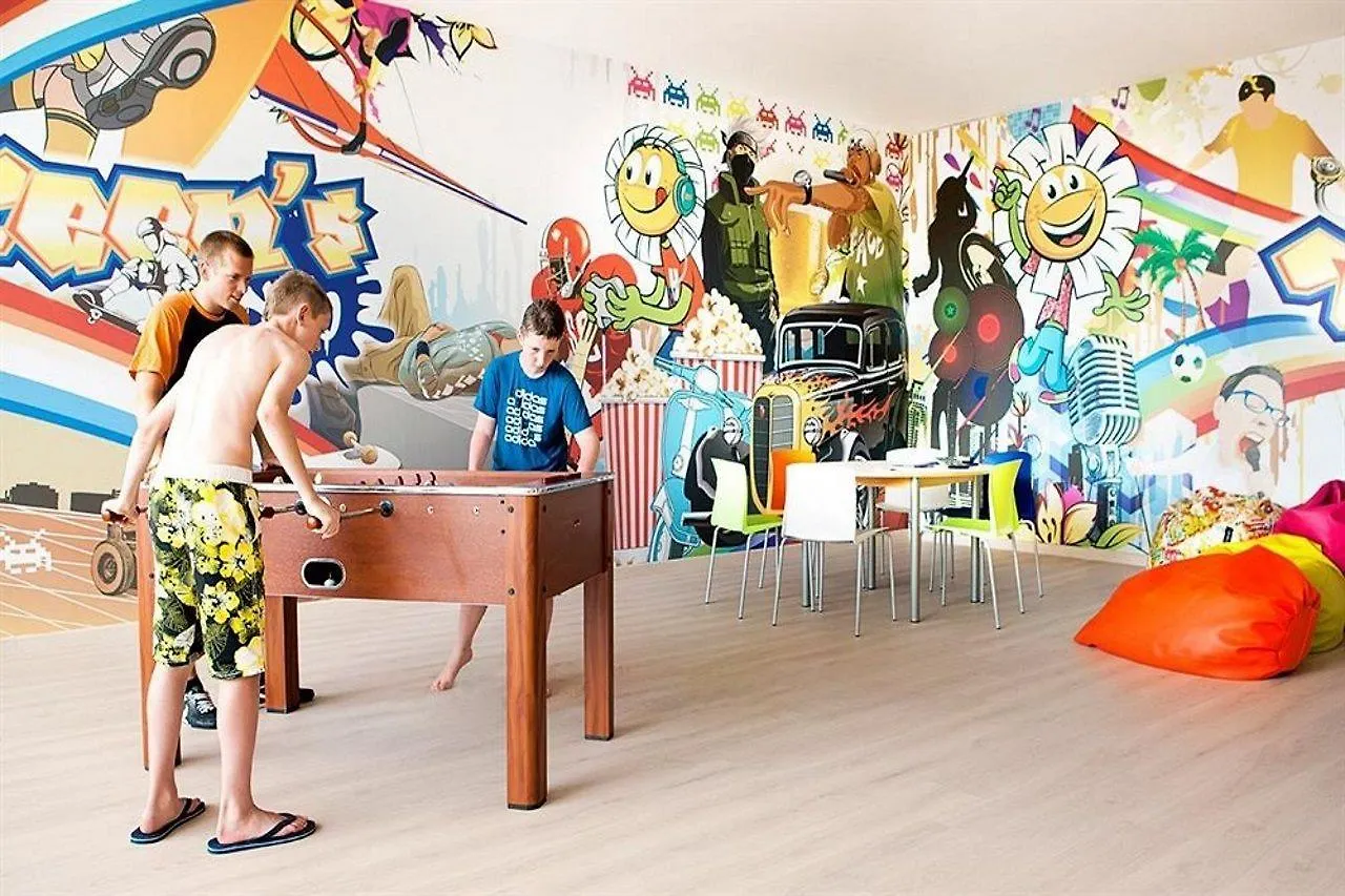 H10 Mediterranean Village Salou Hotel
