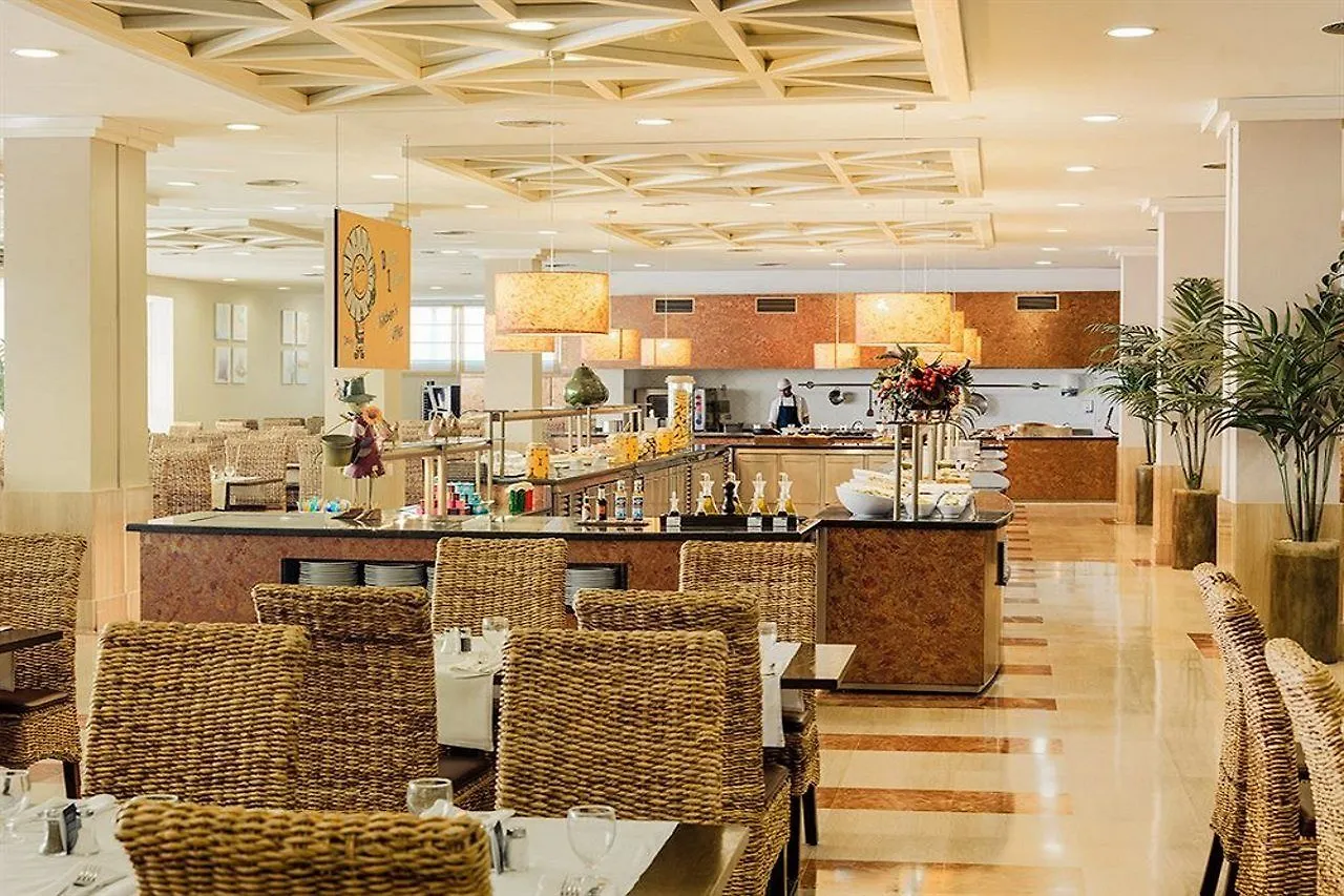 Hotel H10 Mediterranean Village Salou